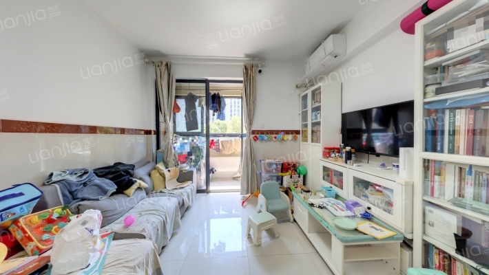 新德佳苑二手房实景图