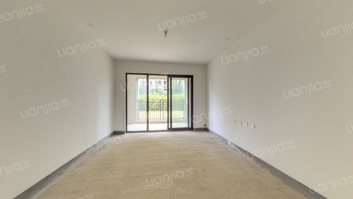 雅居乐春森湖畔西区二手房实景图