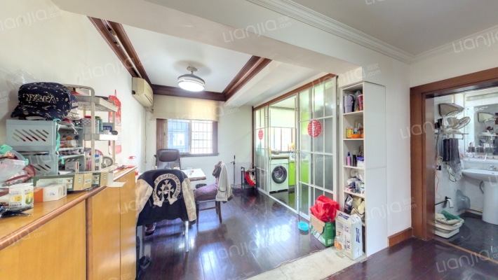 立新南路10弄二手房实景图