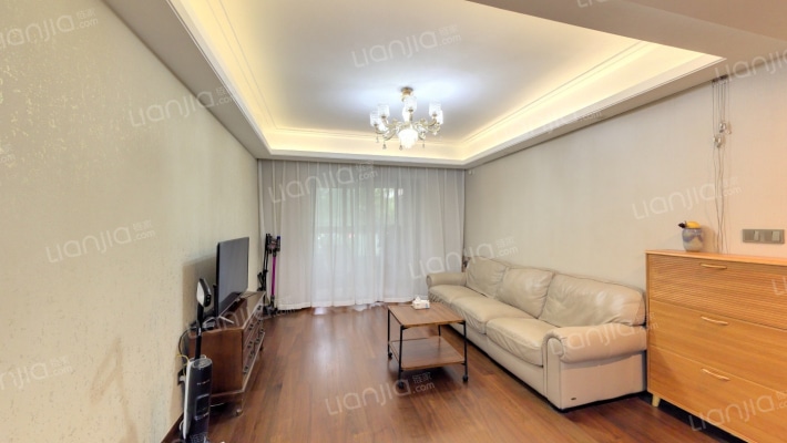 世茂云图二手房实景图