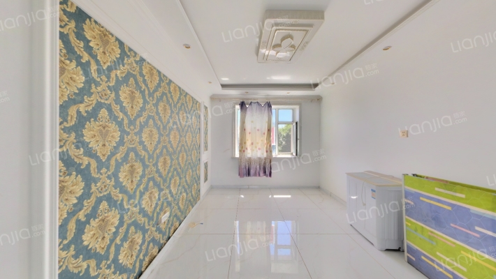 汽贸小区二手房实景图