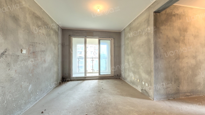 地铁首座二手房实景图