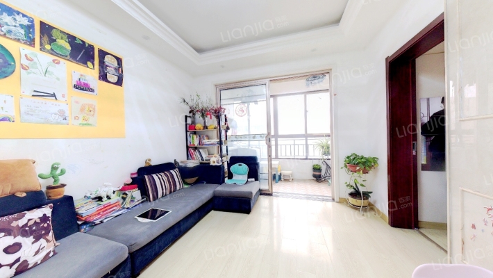 港湾江城二手房实景图