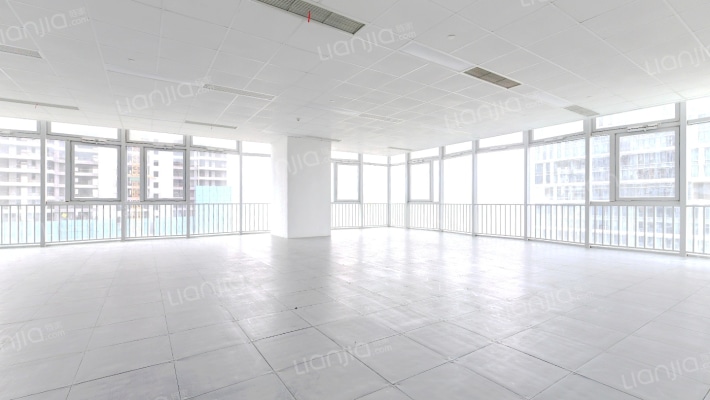 绿地楚峰大厦二手房实景图