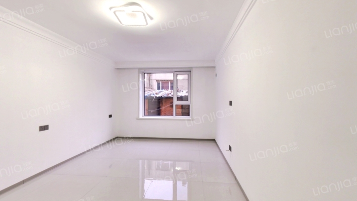 前进住宅小区二手房实景图