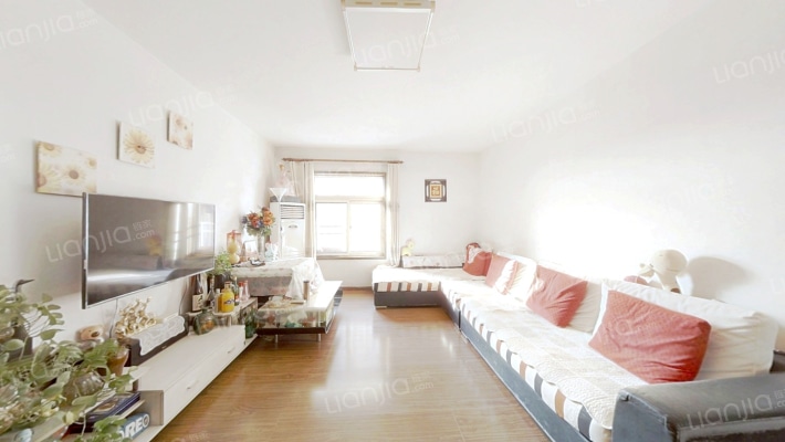 水上温泉二手房实景图