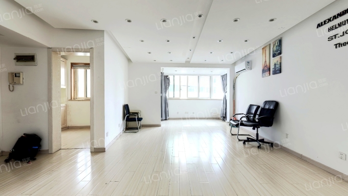 阳光新苑二手房实景图