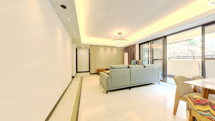 万科五龙山翡翠郡二手房实景图