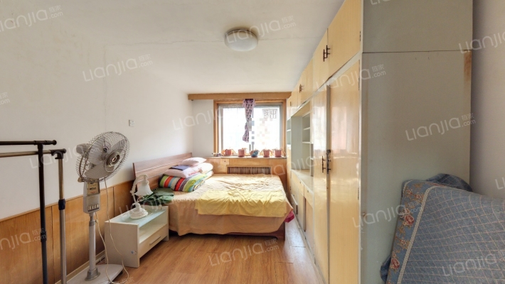 长影小区二手房实景图