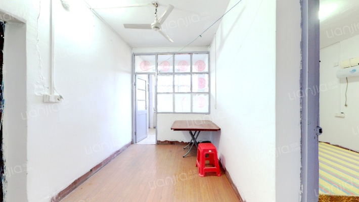 爱国路9号二手房实景图