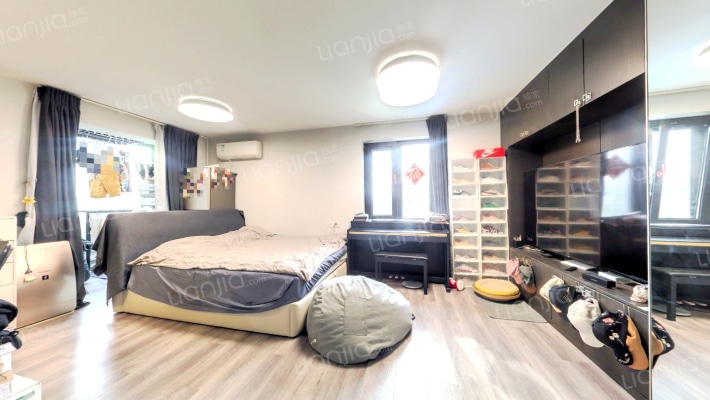 民族大学附属中学家属楼二手房实景图