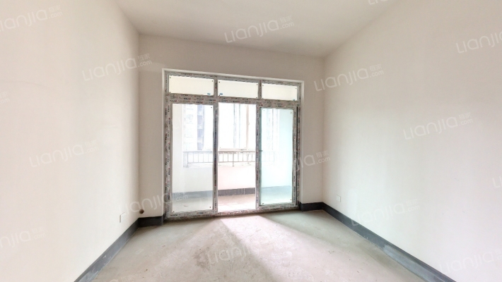 天邻山水南区二手房实景图