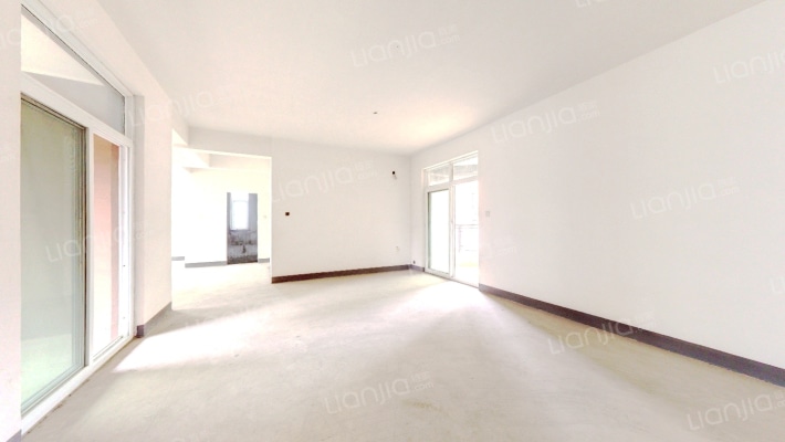 大华铂金华府二手房实景图