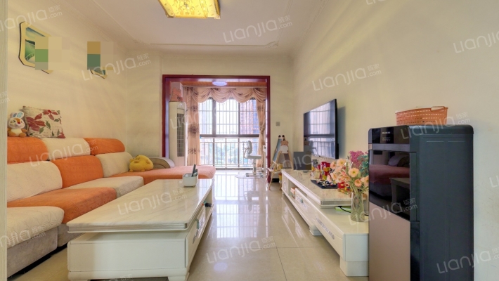 金山御景蓝湾二手房实景图