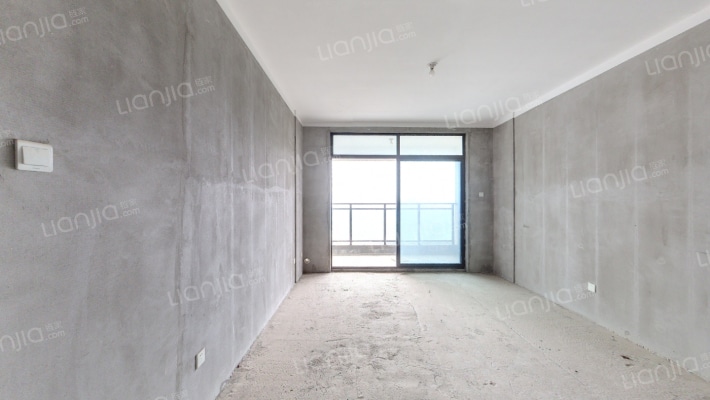 长房平和墅观山月二手房实景图