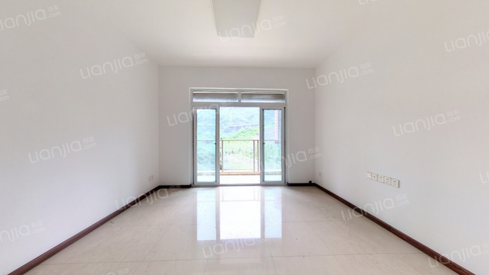 和泓南山道二手房实景图