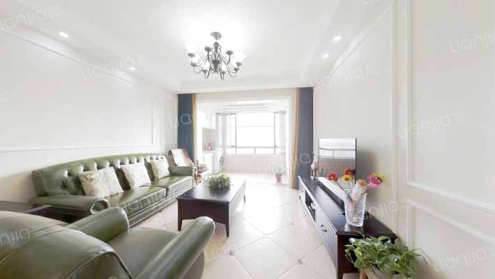 保利国际高尔夫花园塞纳河畔二手房实景图