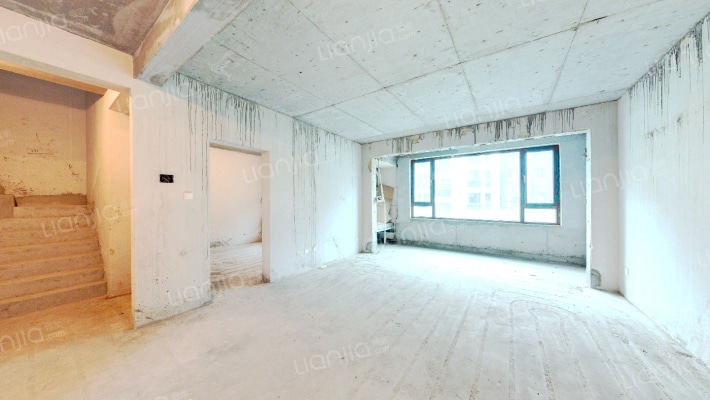 大连龙湖天琅二手房实景图