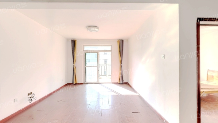 大鹏怡和华庭二手房实景图