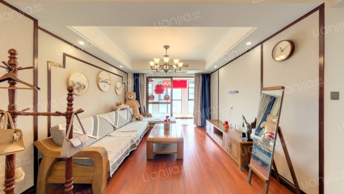 天伦名苑二手房实景图