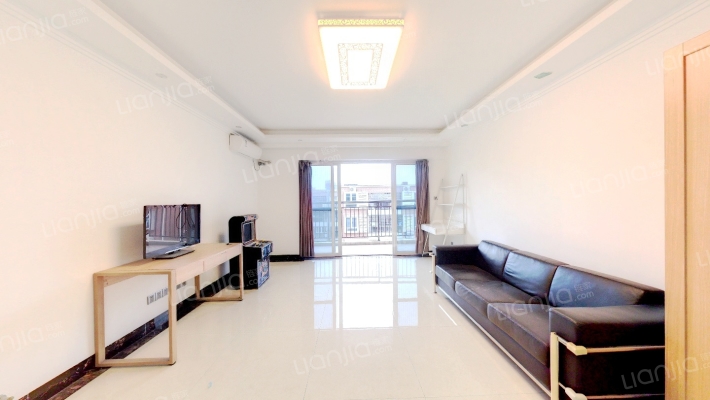 倚绿山庄尚院二手房实景图