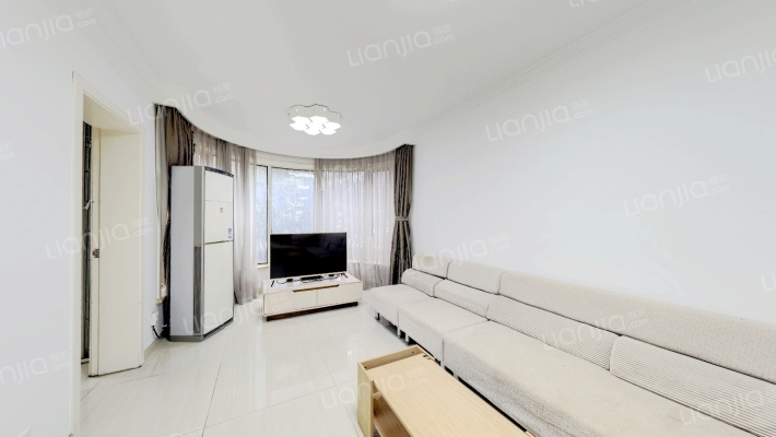 金汇名人苑三街坊二手房实景图