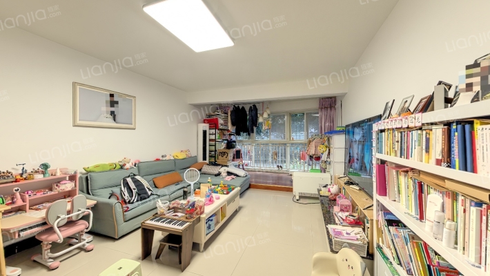 宝桐紫花园二手房实景图