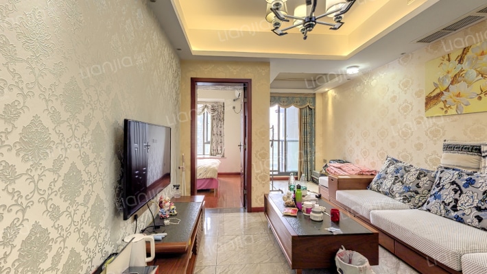 保利爱尚里尚佳二手房实景图