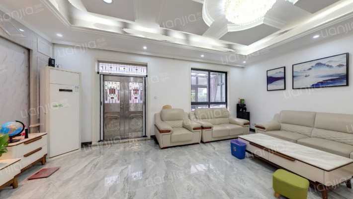 英国会二手房实景图