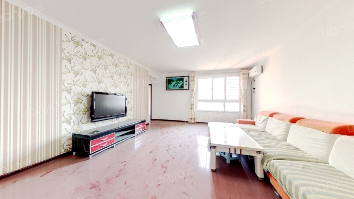 兰空桃园小区二手房实景图