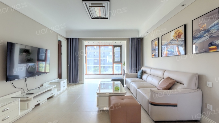 融创空港宸院二手房实景图