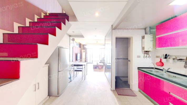 围城国际二手房实景图