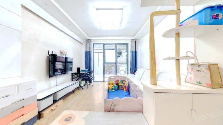 嘉盛香槟一号二手房实景图