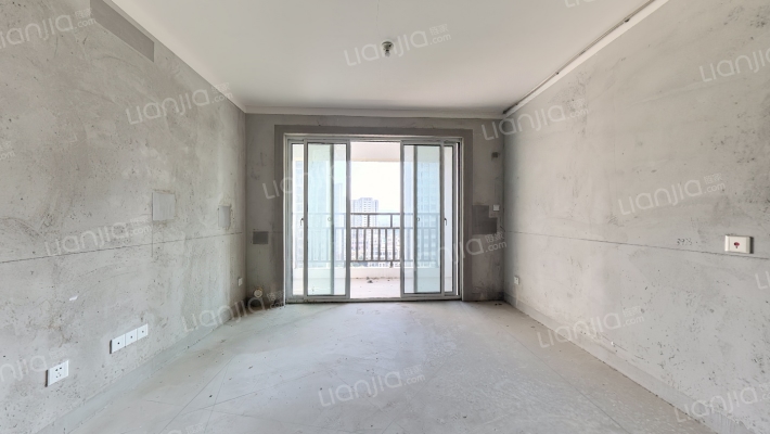 秋湖嘉苑二期二手房实景图