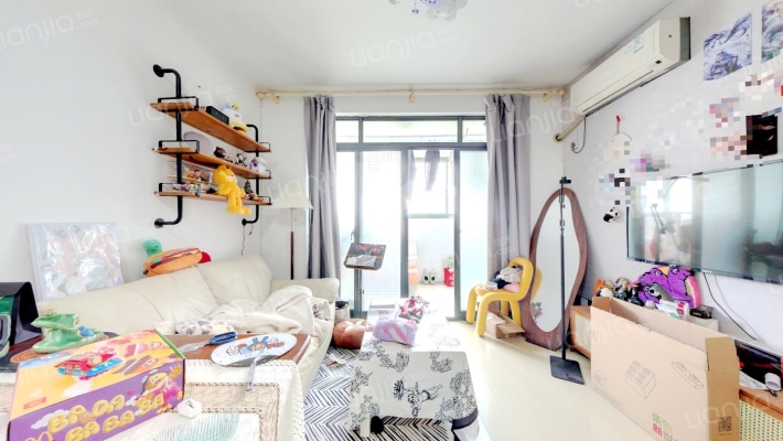 金原新苑二手房实景图