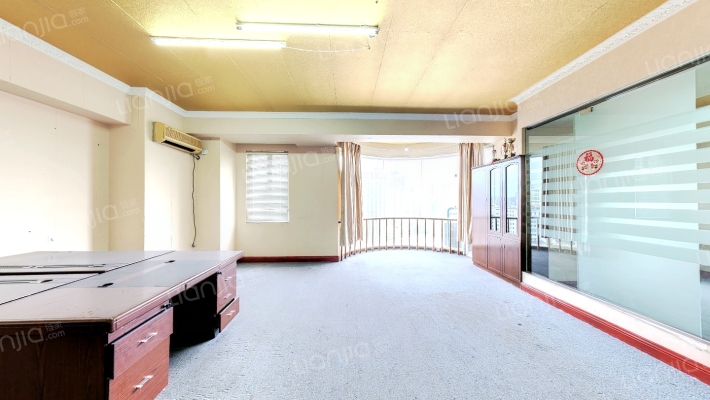 时代金典大厦二手房实景图