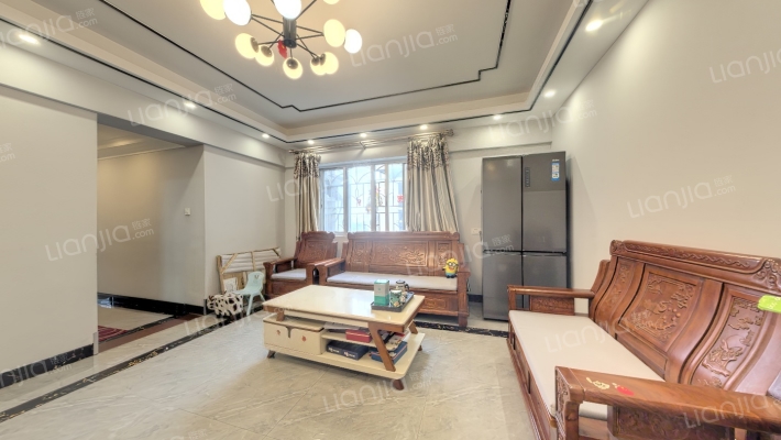 百汇购物大厦二手房实景图