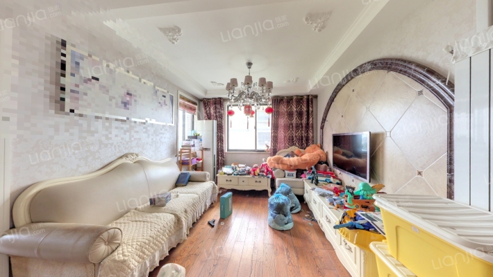 南方新城B区二手房实景图