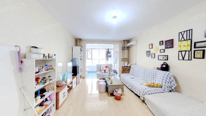 康城花园一区二手房实景图