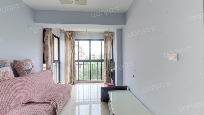 万辰乐居二手房实景图