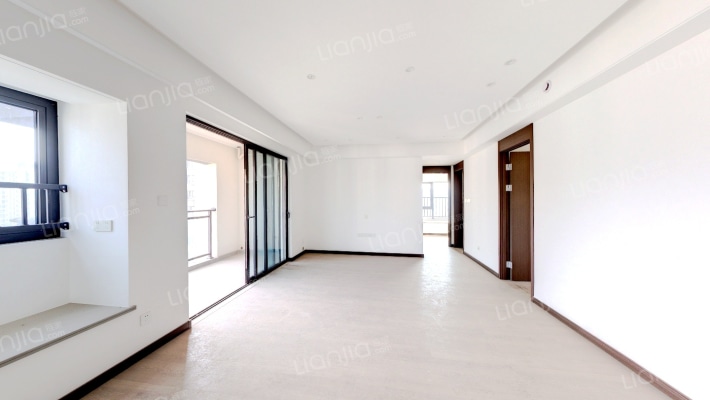 万科森林公园林涧二手房实景图