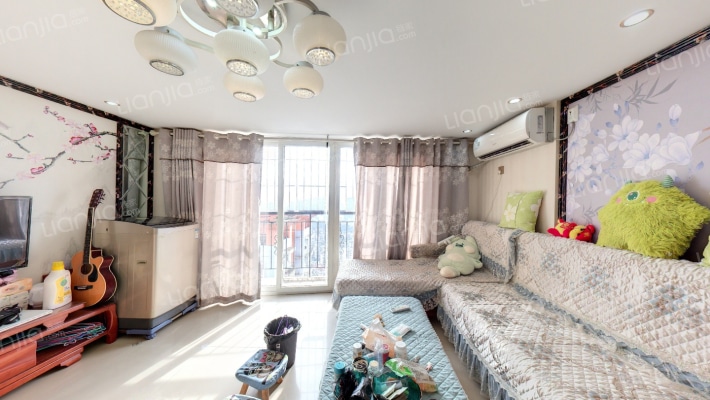 钻石年代二手房实景图