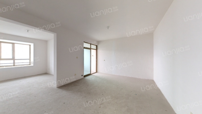 龍庭花苑二手房实景图