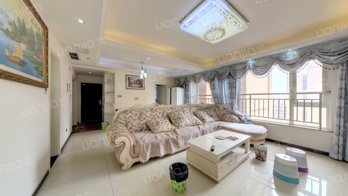 蓝光花满庭二期二手房实景图