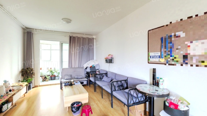 西子曼城二手房实景图