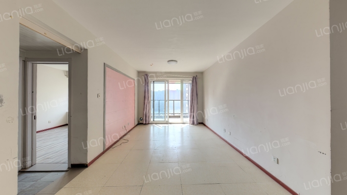 冠城大通三期竹苑二手房实景图