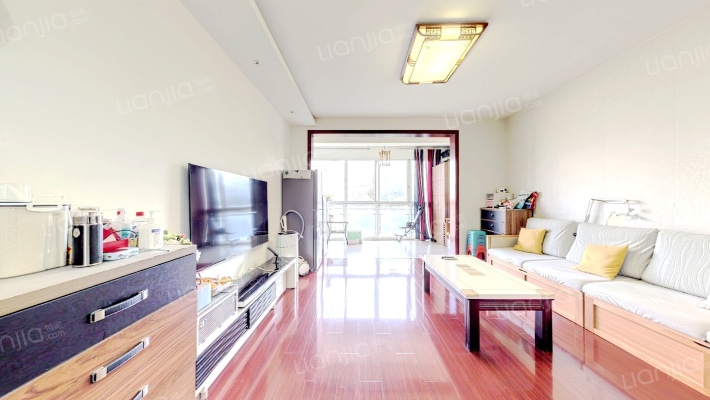 那城二手房实景图