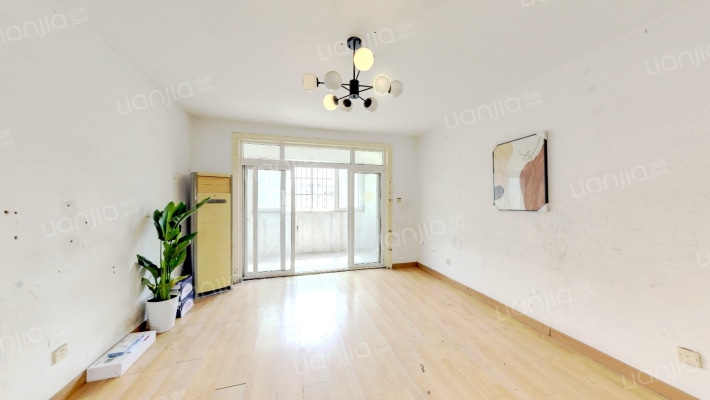 泰东公寓二手房实景图