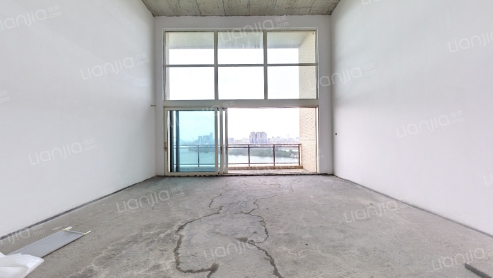 南天名苑二手房实景图