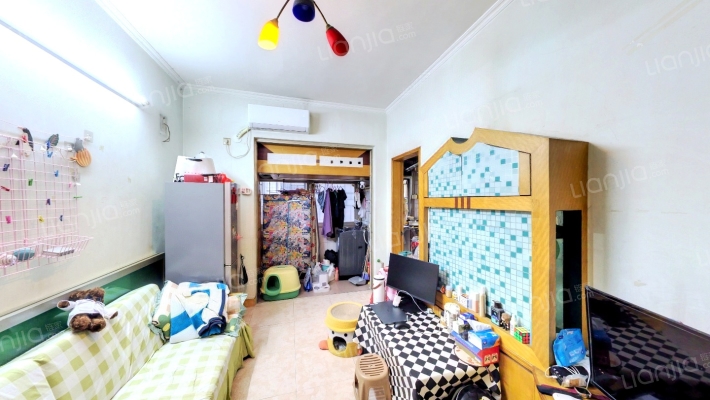 万华花园二手房实景图